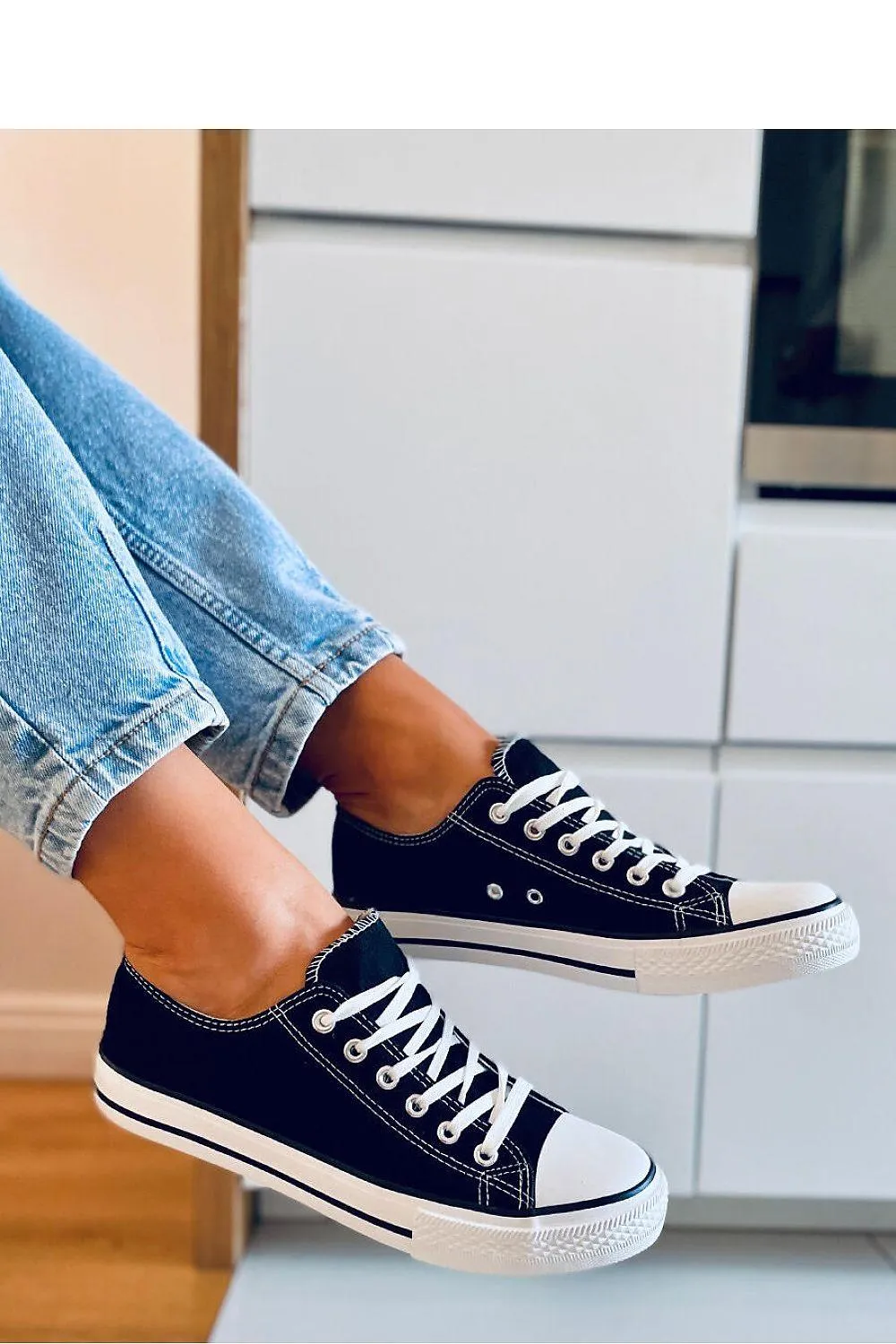 Sneakers model 170662 Inello